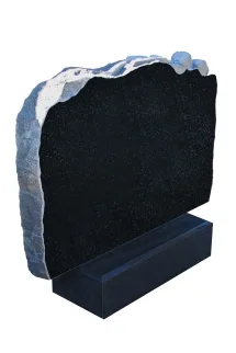Памятник из гранита Г-1072